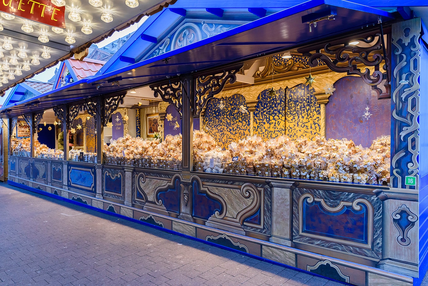 Stand de Mireille Oster au marchée de noël